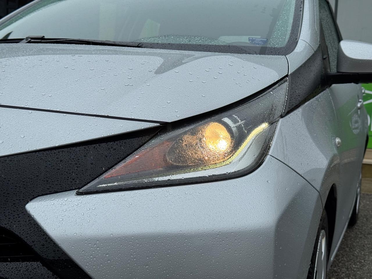 Toyota Aygo 1.0 VVT-i 69 CV 5 SOLO 67900km NEOPATENTATI
