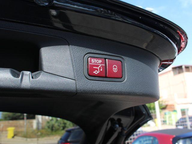 MERCEDES-BENZ GLA 200 d Automatic 4Matic Premium