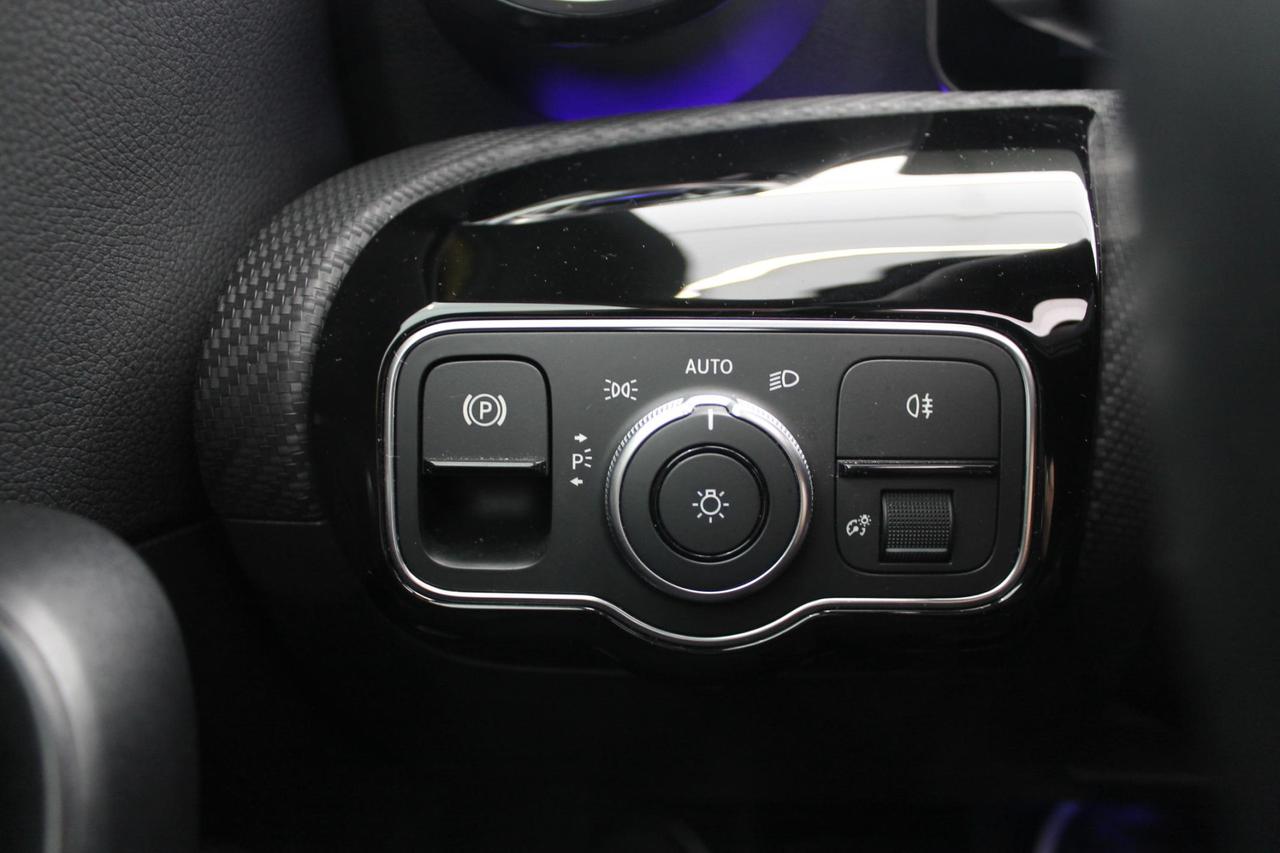 Mercedes Classe A 200 d Sport Night Edition Plus Auto TETTO