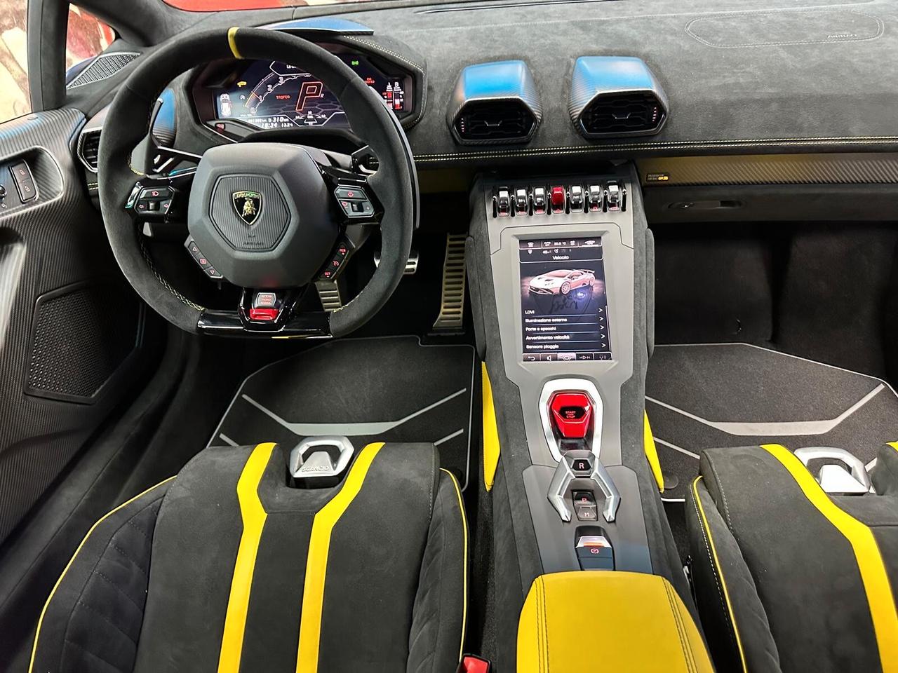 Lamborghini Huracán Coupe 5.2 STO 640 awd (002)