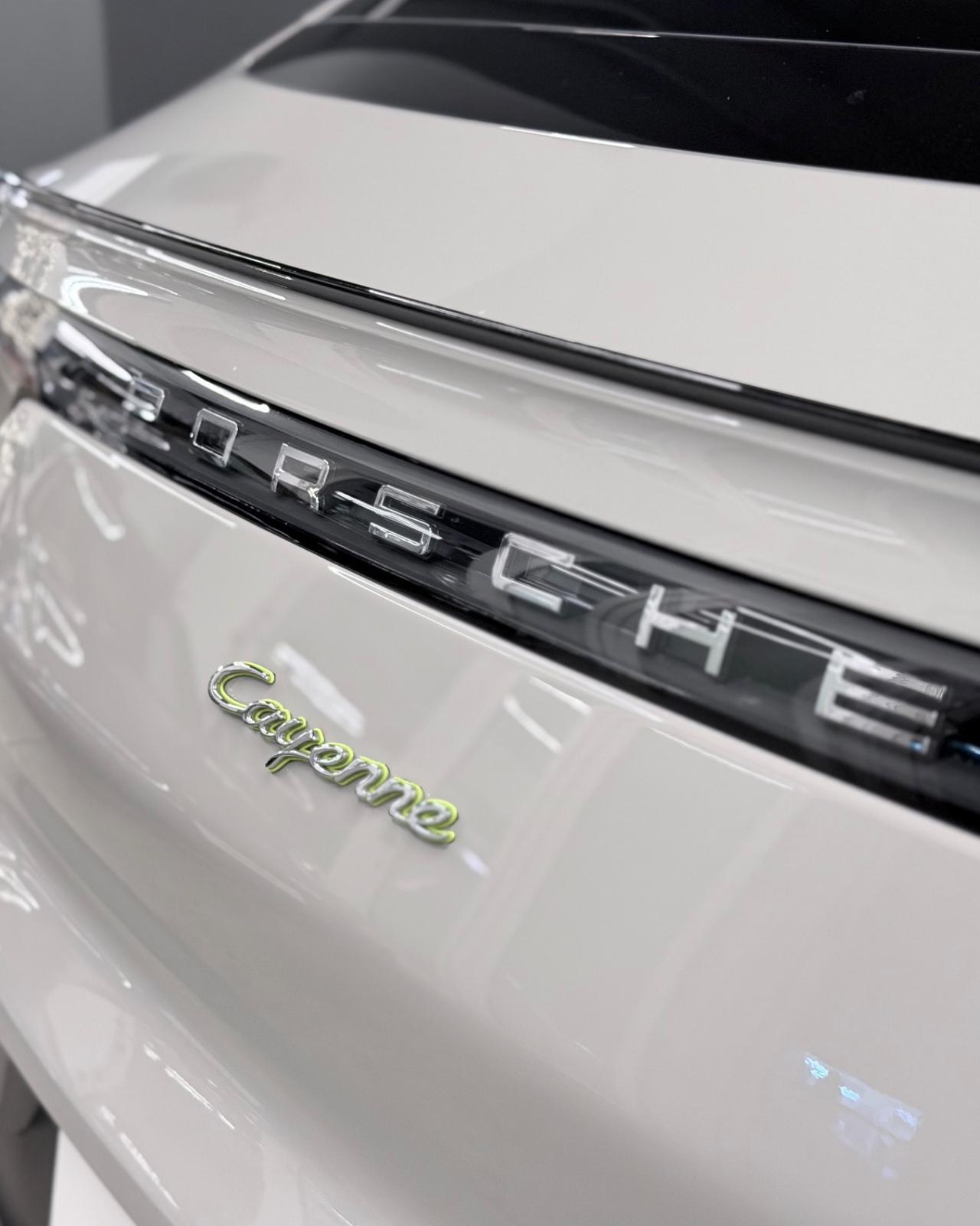 Porsche Cayenne Coupé 3.0 V6 E-Hybrid