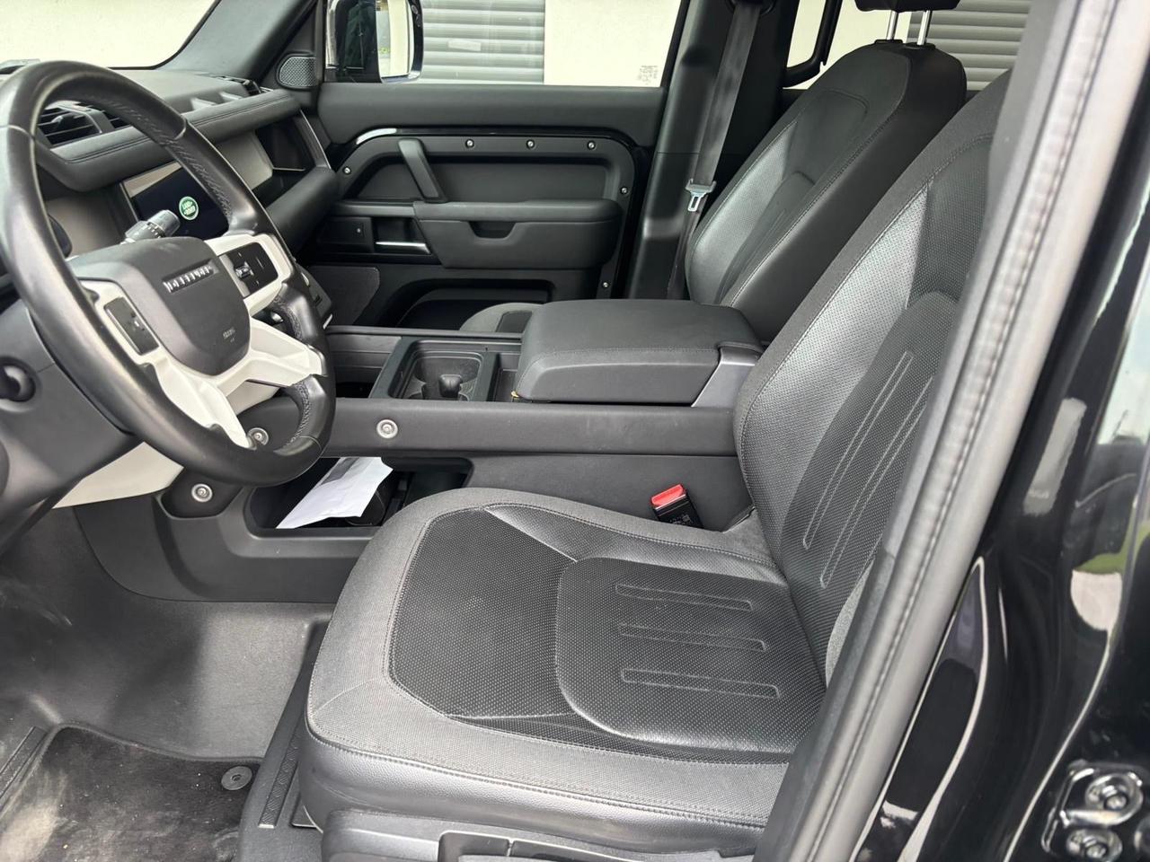 Land Rover Defender 110 2.0 SD4 240CV AWD Auto First Edition