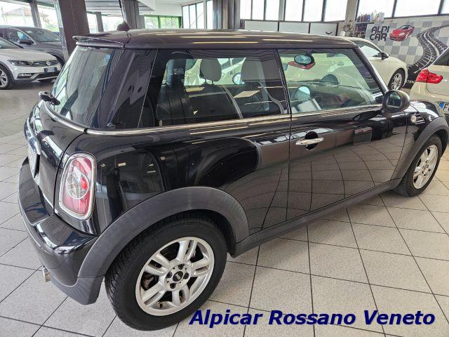 MINI One 1.6 16V One (55kW)