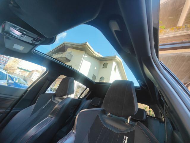 PEUGEOT 308 1.6 THP 270 cv GTi by Peugeot Sport