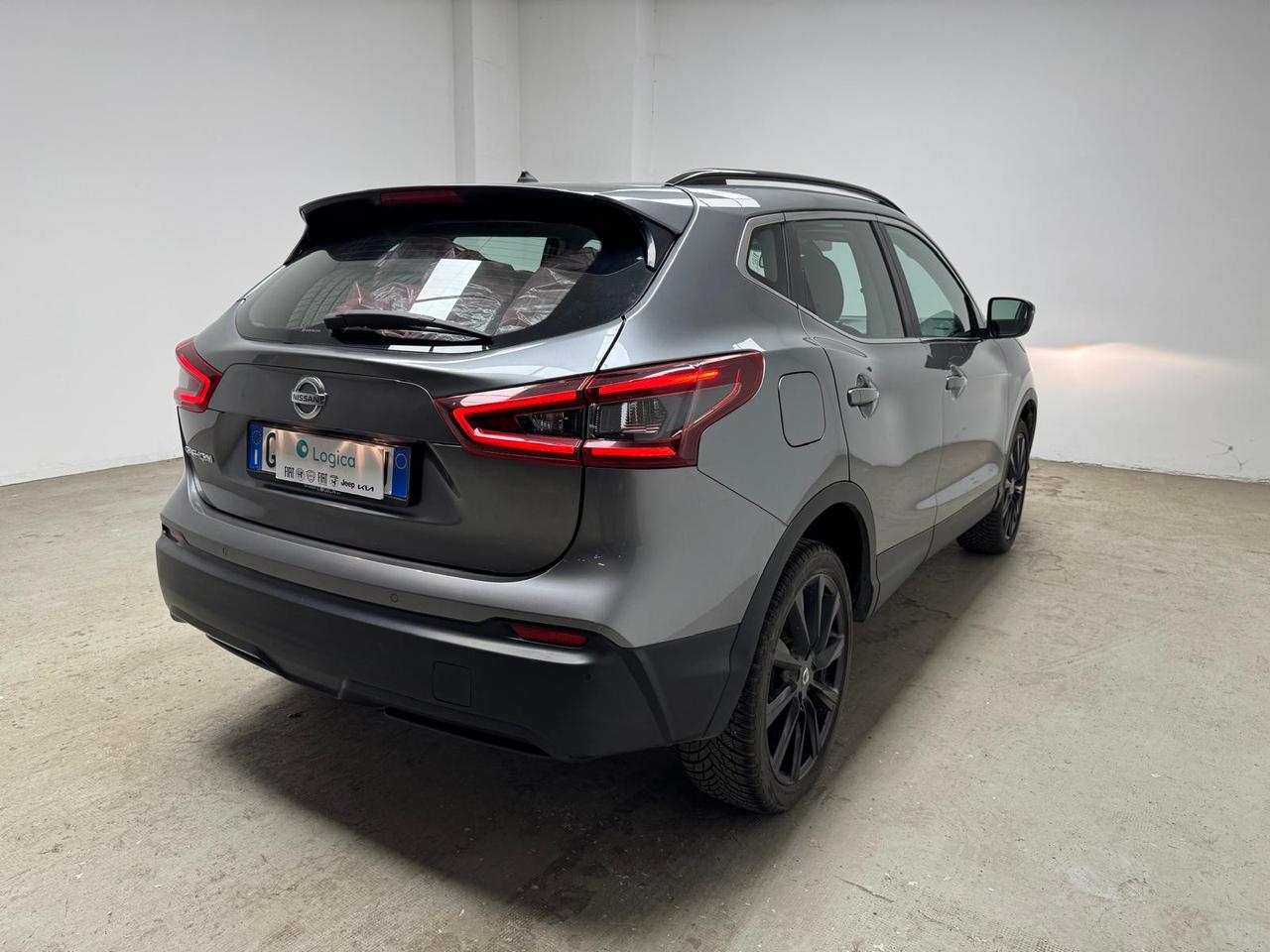 NISSAN Qashqai II 2017 - Qashqai 1.3 dig-t N-Motion Start 140cv