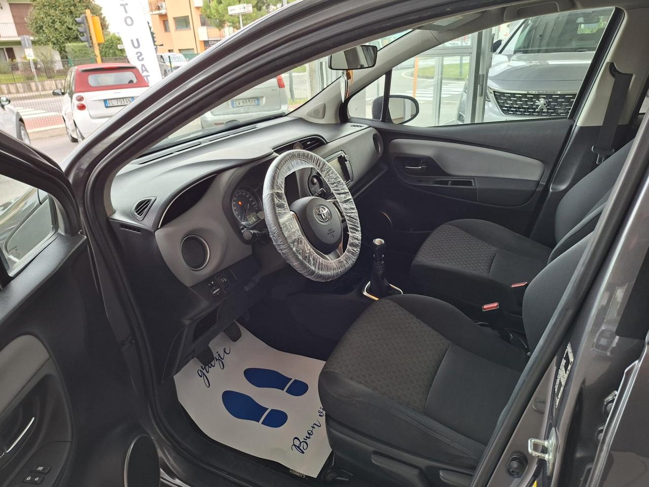Toyota Yaris 1.3 5 porte Trend