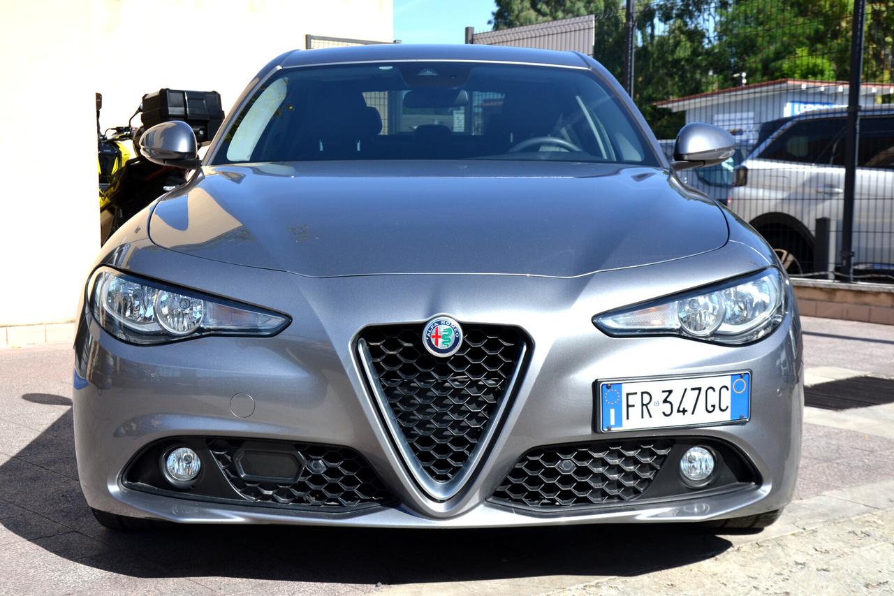 Alfa Romeo Giulia 2.2 180CV 6M SUPER ***PREZZO REALE**UNIPRO'**