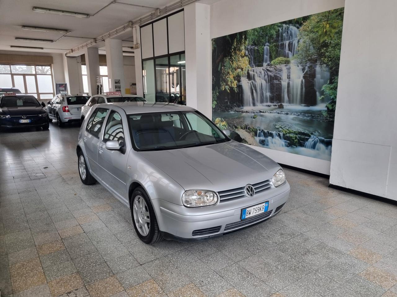 Volkswagen Golf 1.9 TDI/101 CV CONDIZIONI IMPECCABILI