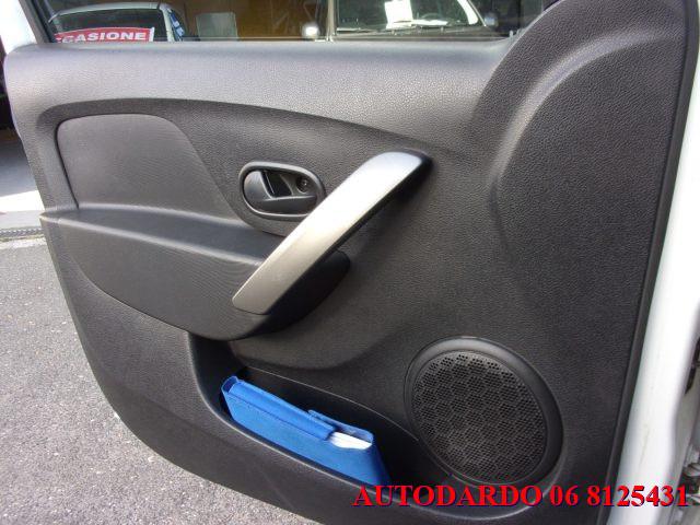 DACIA Sandero 1.5 dCi 75CV Embleme