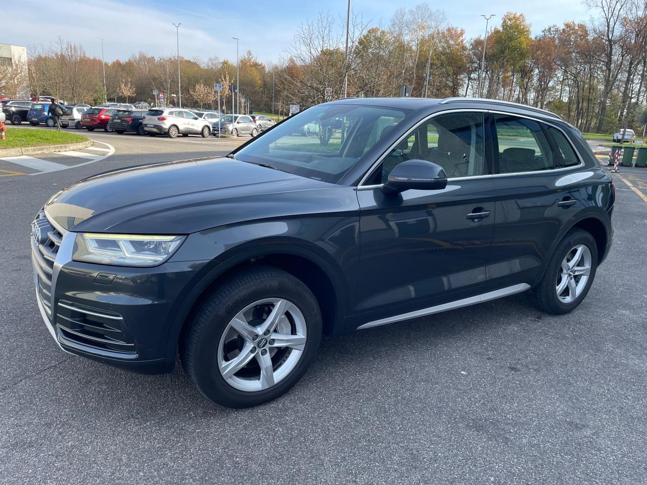 Audi Q5 2.0 TDI 190 CV quattro*Automatik*Tetto*Pelle*