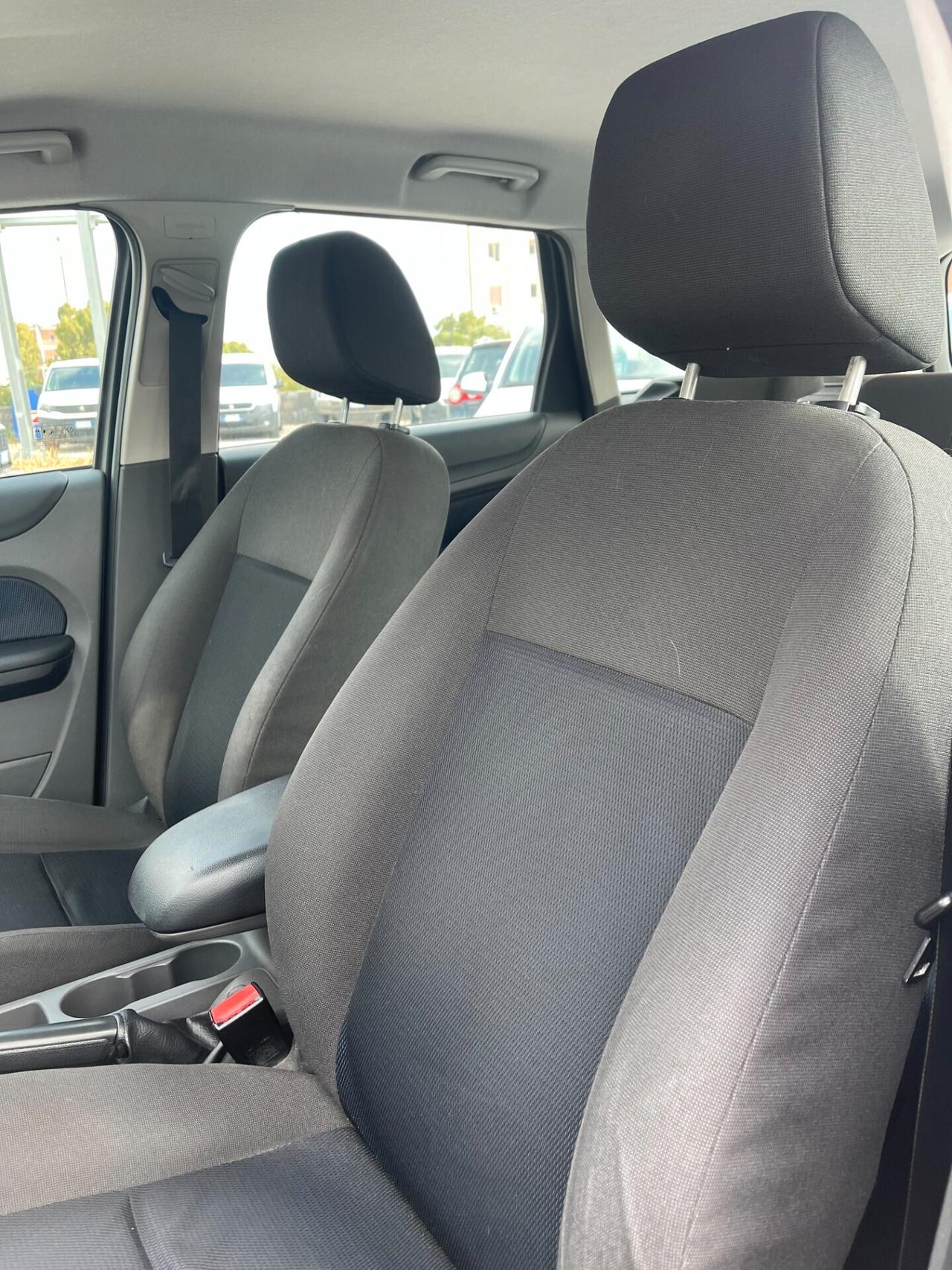 Ford Focus 1.6 TDCi 90CV