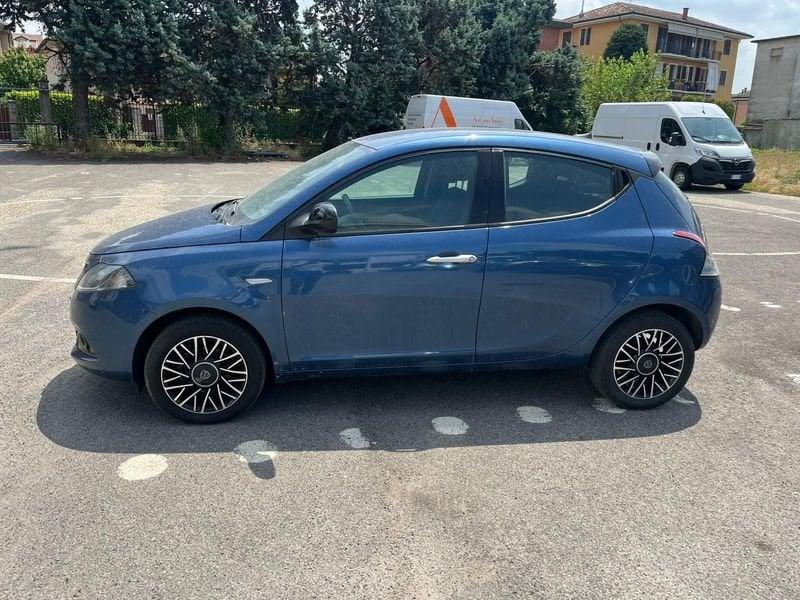 Lancia Ypsilon Ypsilon 1.0 FireFly 5 porte S&S Hybrid Platino