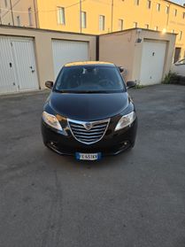 Lancia Ypsilon 1.2 69 CV 5 porte Platinum perfetta possibilita 12 mesi garanzia