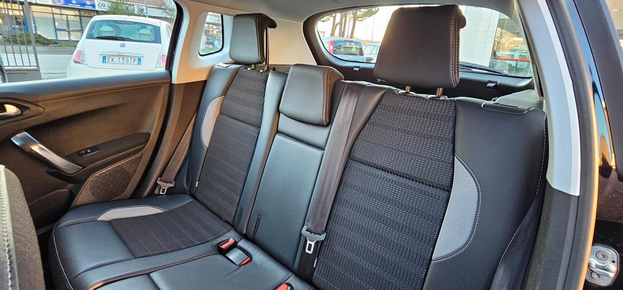 Peugeot 2008 1.6 diesel solo 89000 KM