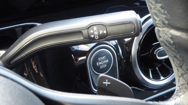 MERCEDES-BENZ B 200 d Automatic Sport