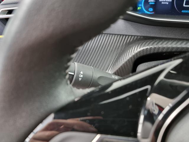 PEUGEOT 2008 motore elettrico 136 CV Allure