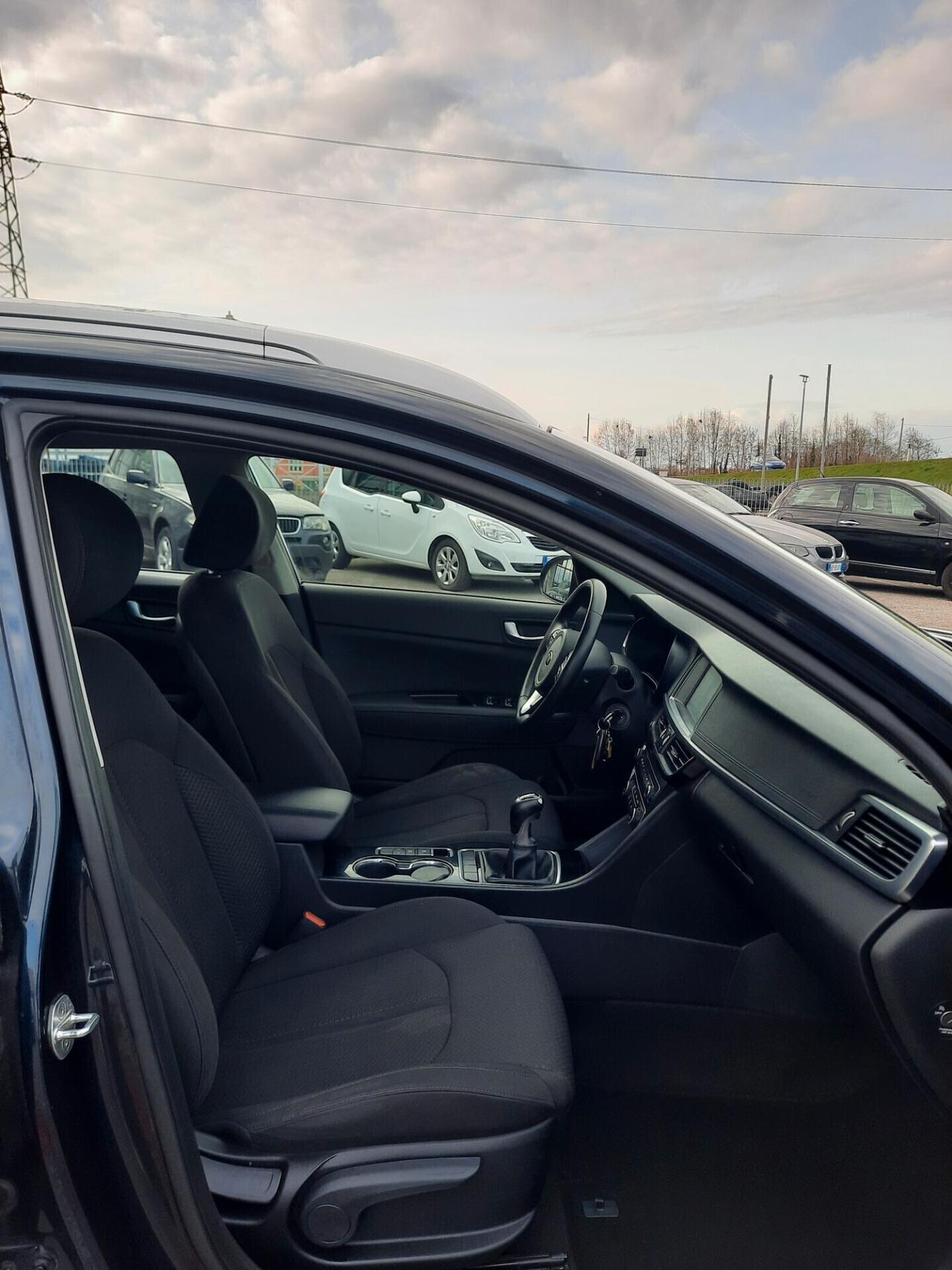 Kia Optima 1.7 CRDi Stop&Go Sportswagon Business Class