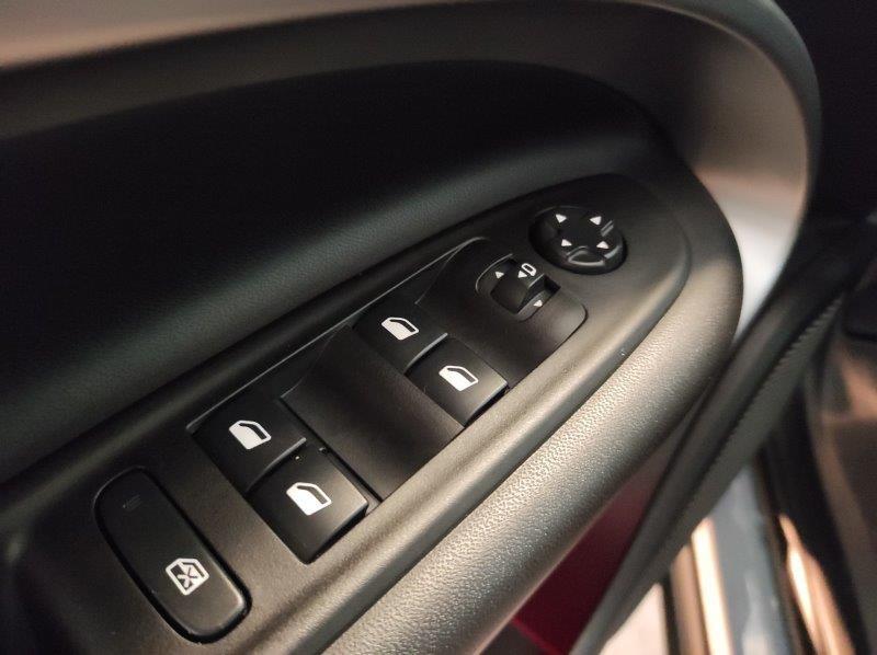 JEEP Avenger - Avenger 1.2 Turbo 110 CV MHEV Summit