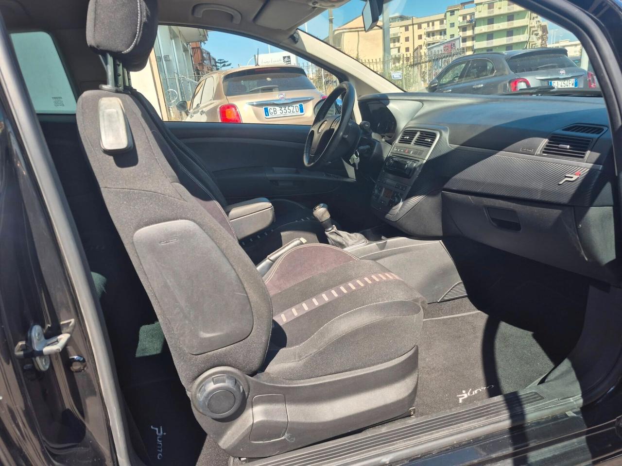 Fiat Grande Punto1.4 Starjet 16V 3 porte Sport