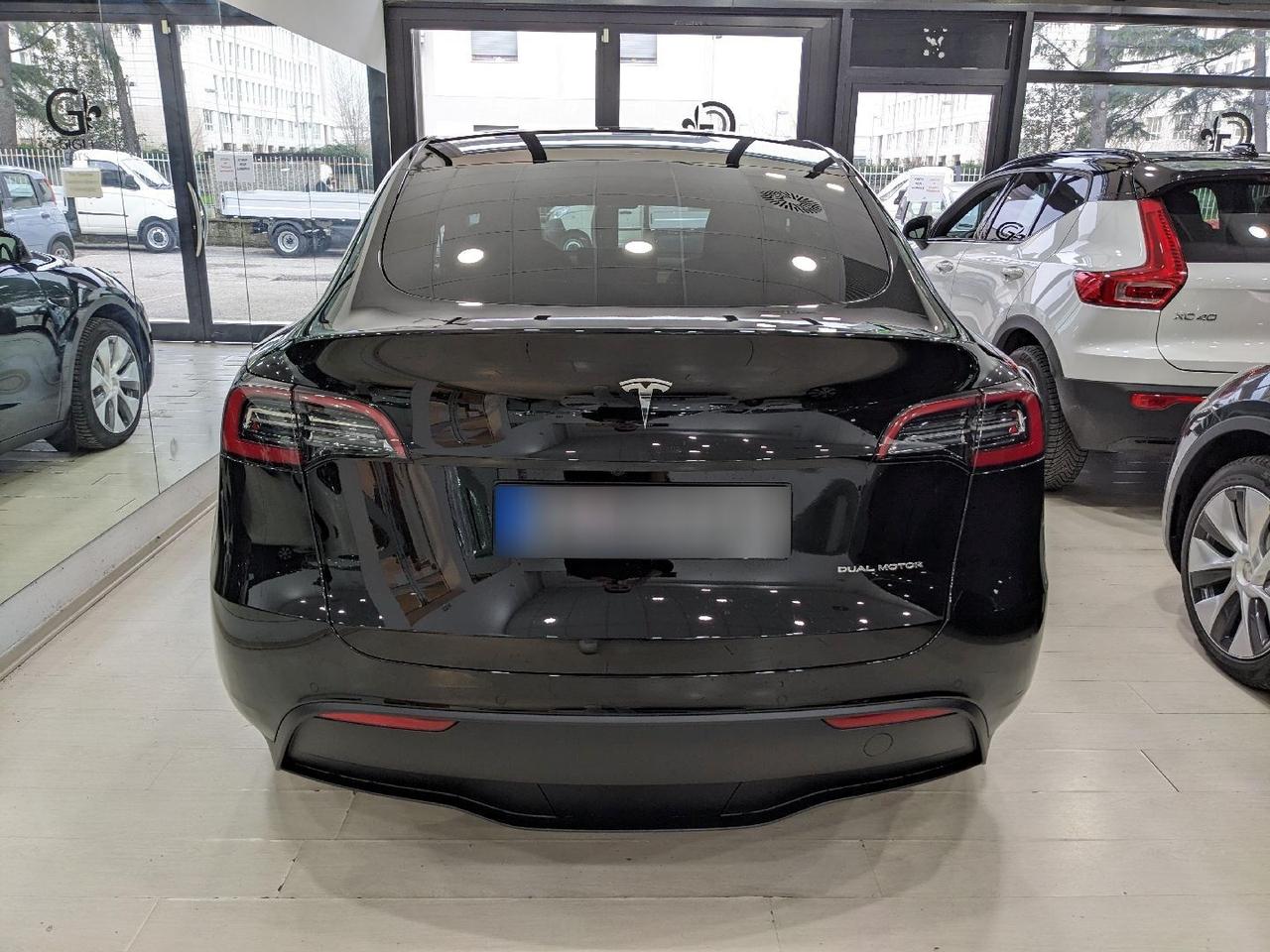 Tesla Model Y 440 cv Long Range Dual Motor Tetto Cruise adattivo