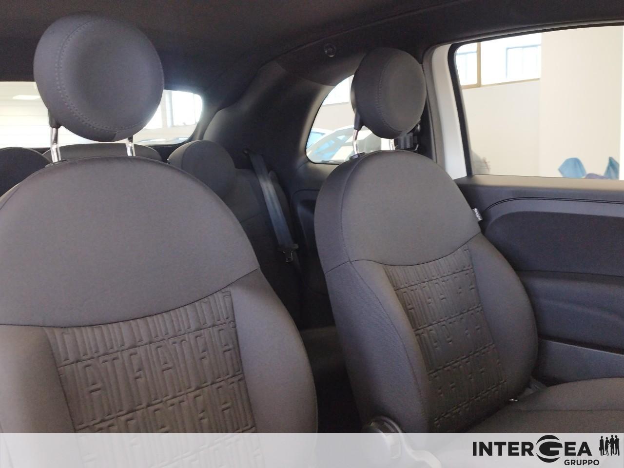 FIAT 500C 1.0 hybrid 70cv