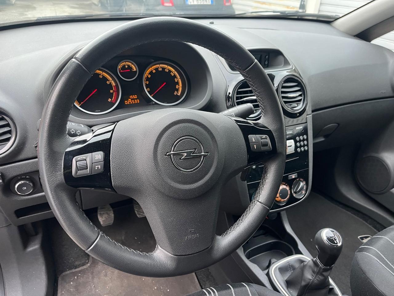 Opel Corsa 1.2 80CV 3 porte GPL-TECH Edition