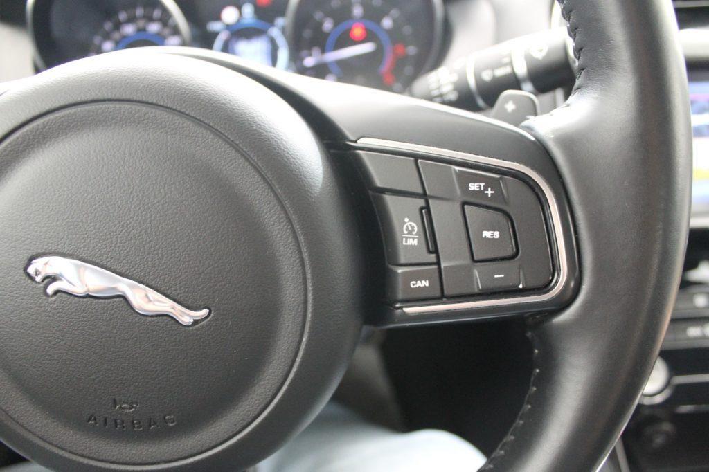 JAGUAR XE 2.0 D 180 Cv. Aut. Sport