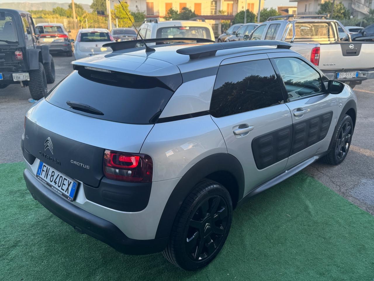 Citroen C4 Cactus BlueHDi 100 Shine PERFETTA