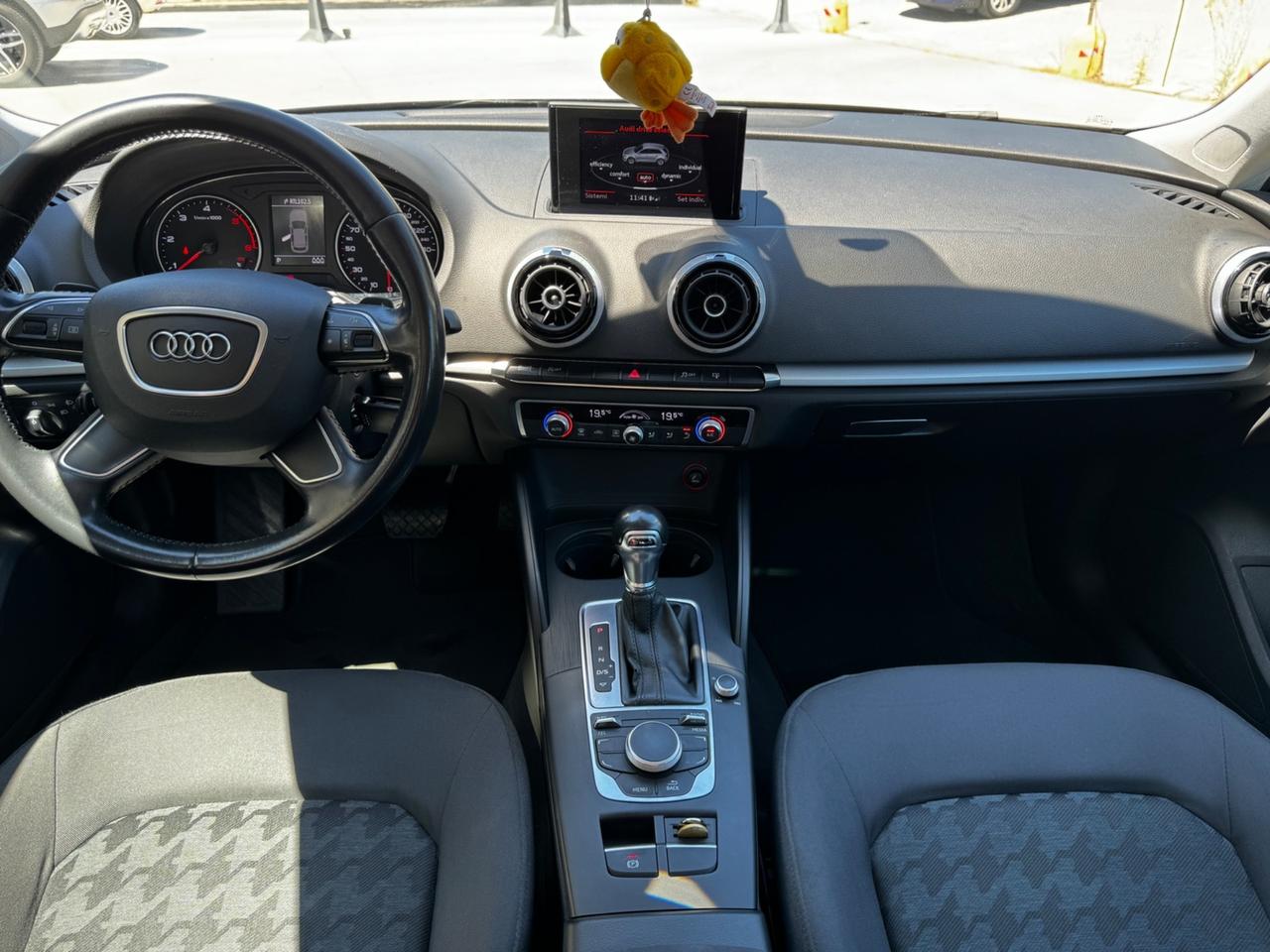 Audi A3 1.6 TDI clean diesel S tronic Ambiente