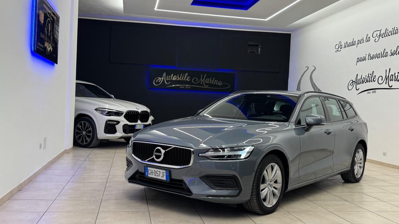 Volvo V60 B4 (d) Geartronic Momentum Pro-80.000 km