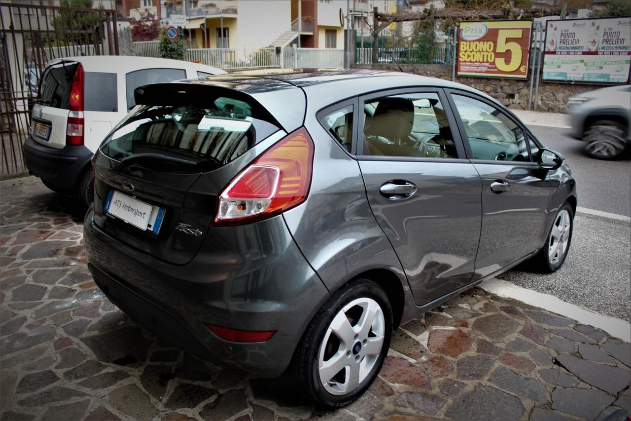 Ford Fiesta 1.5 TDCi 75CV 5 porte Titanium Neopatentati