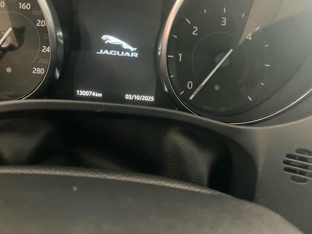 JAGUAR F-Pace 2.0 D 180 CV AWD aut. Prestige