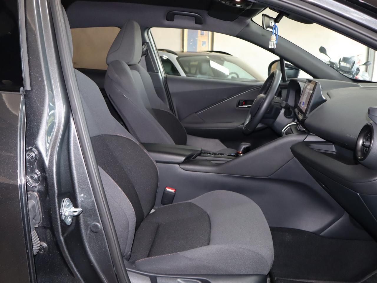 Toyota C-HR Trend 1.8 HEV #12016