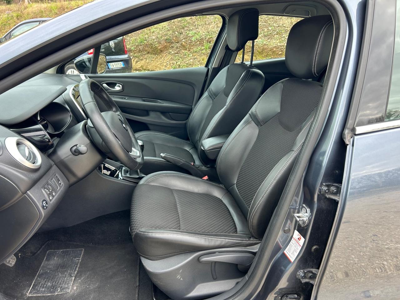 Renault Clio TCe 12V 90 CV GPL 5 porte Duel neopatentati rate