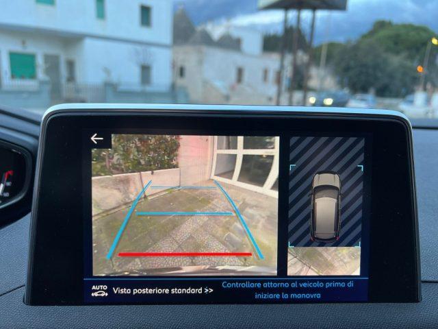 PEUGEOT 3008 BlueHDi 120 S&S Allure