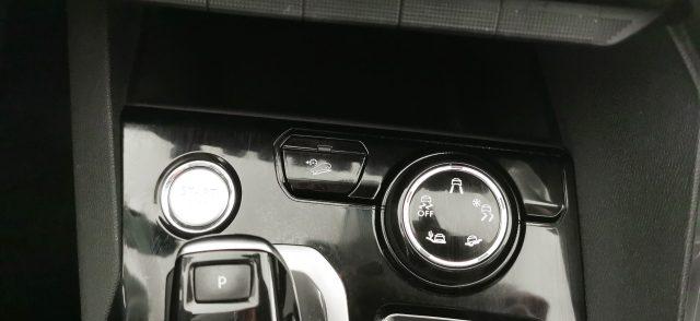 PEUGEOT 3008 BlueHDi 130 S&S EAT8 Allure