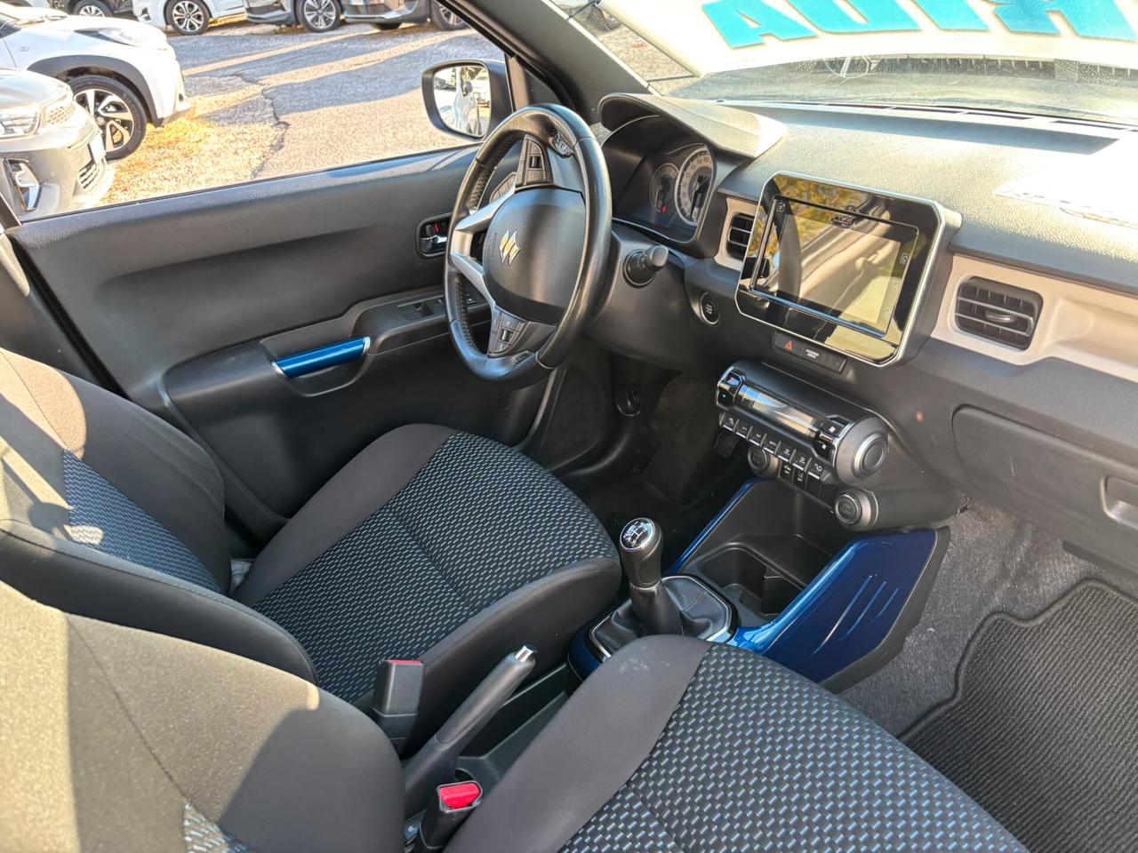 Suzuki Ignis 1.2 Hybrid Top
