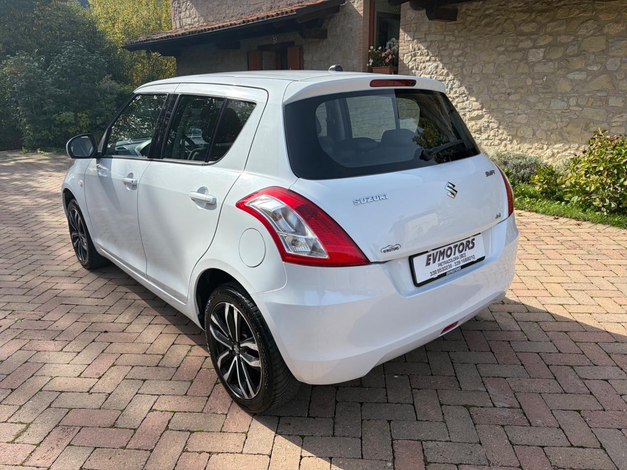 Suzuki Swift 1.2 GPL Dualjet 4WD 5 porte B-Top Snow
