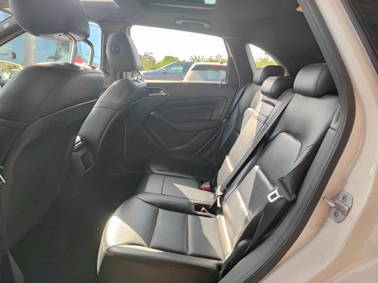 Mercedes-benz B 180 CDI BlueEFFICIENCY Premium