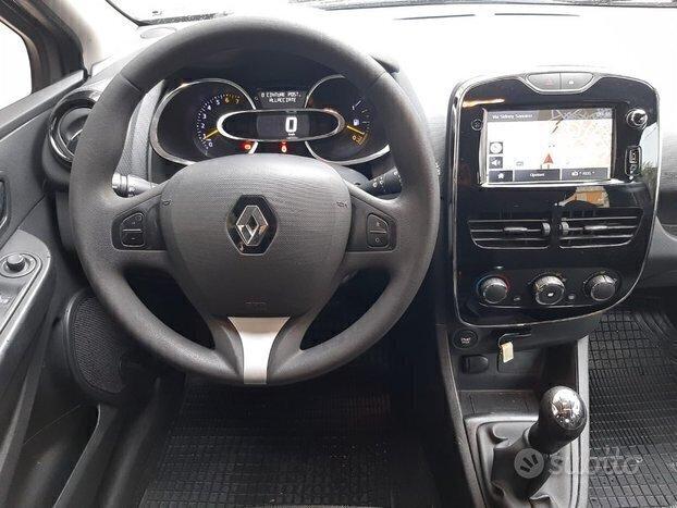 RENAULT Clio 1.2 75CV BENZINA NAVI UNIPRO