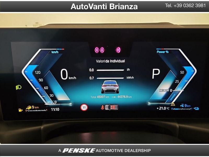 BMW Serie 3 330e xDrive Touring Msport Pro