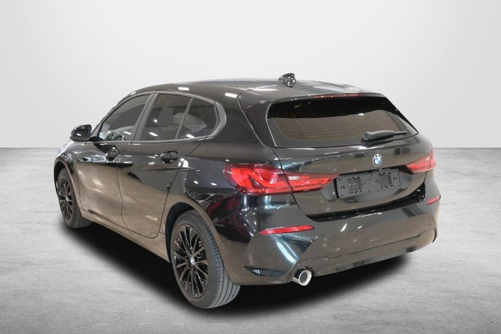 Bmw 116 116D 115CV STEPTRONIC BUSINESS ADVANTAGE ( FARI LED - CERCHI 17 PDC NAVI MIRROR CRUISE )