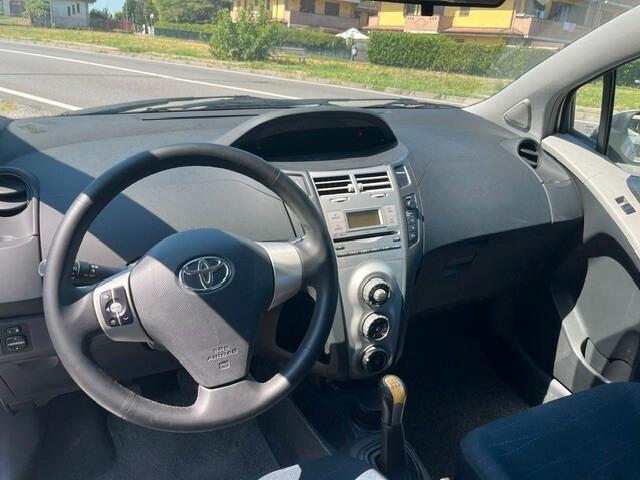 Toyota Yaris 1.3 3 porte