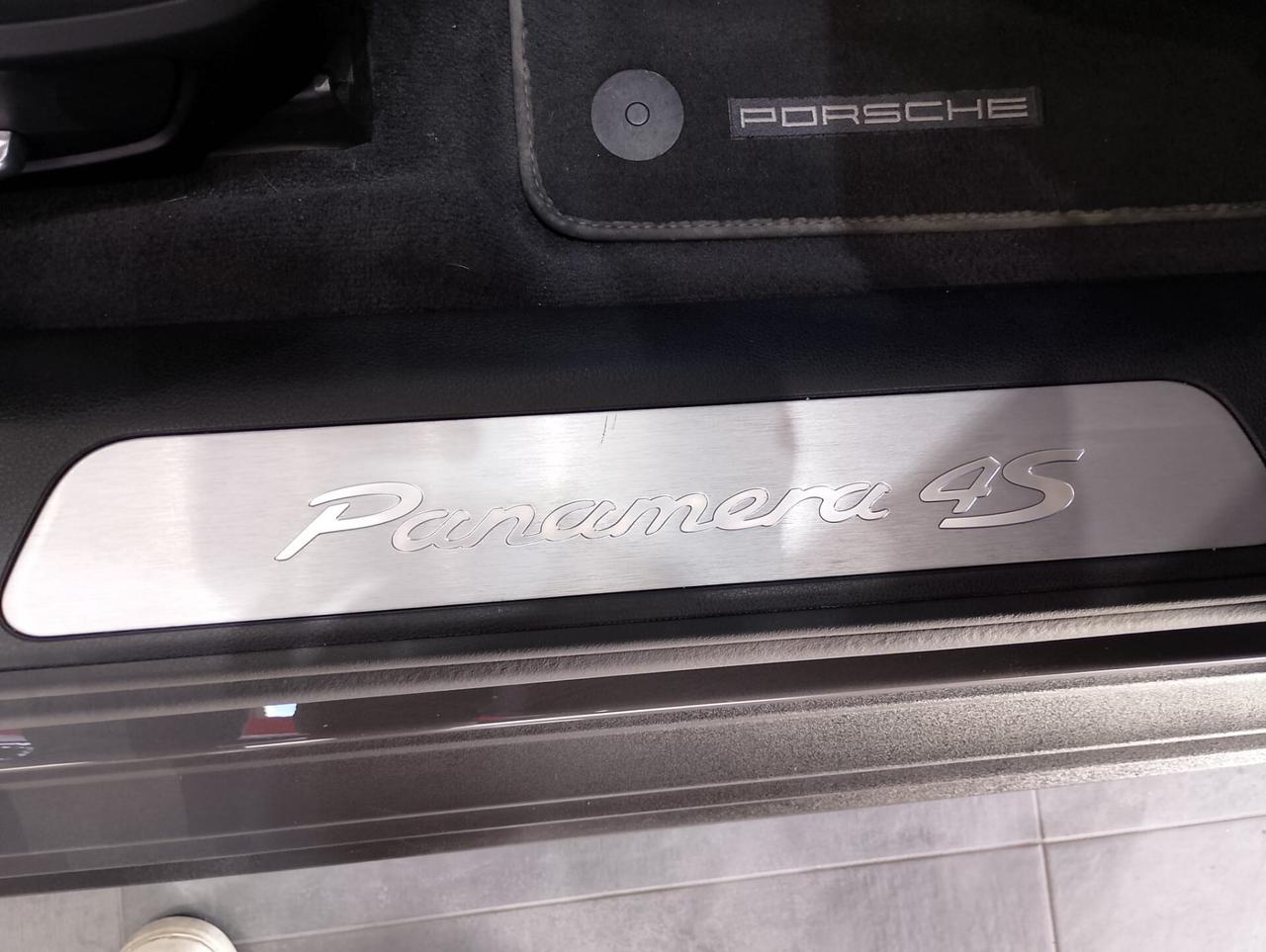Porsche Panamera 2.9 4S