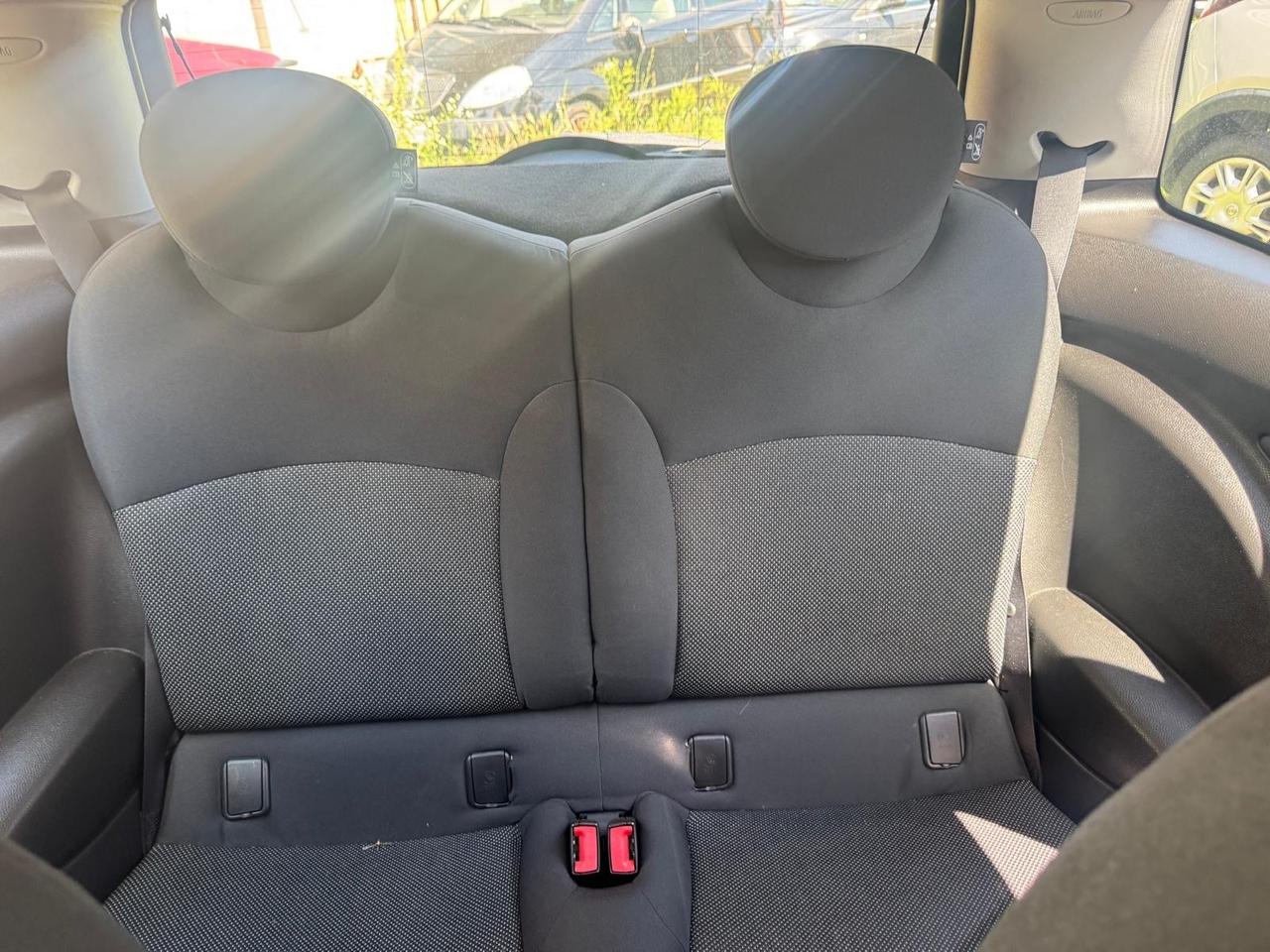 Mini 1.4 16V One Chili