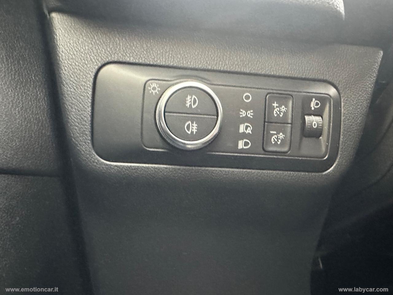 FORD Kuga 1.5 EcoBlue 120 CV 2WD Connect - 2020