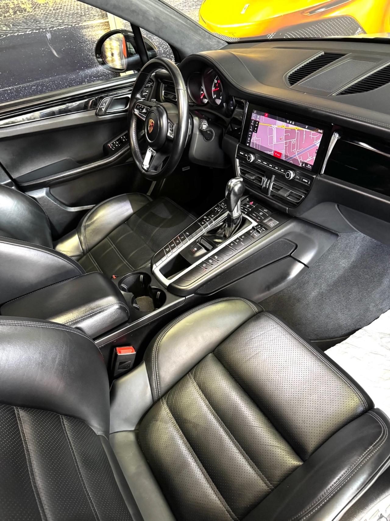 PORSCHE MACAN TURBO 441CV WRAP GRIGIO TETTO OK PERMUTE GARANZIA 2 ANNI