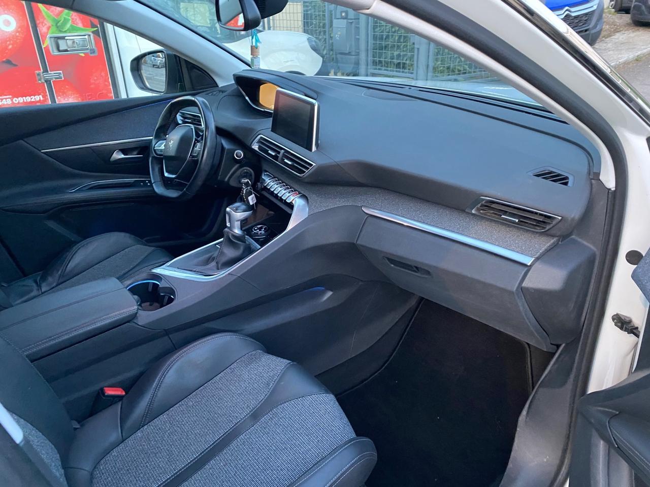 3008 PureTech Turbo 130 S&S Allure