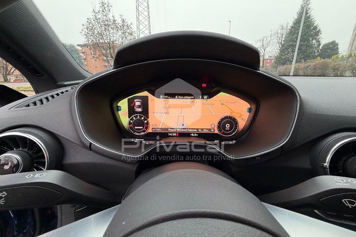 AUDI TT Coupé 2.0 TFSI S line