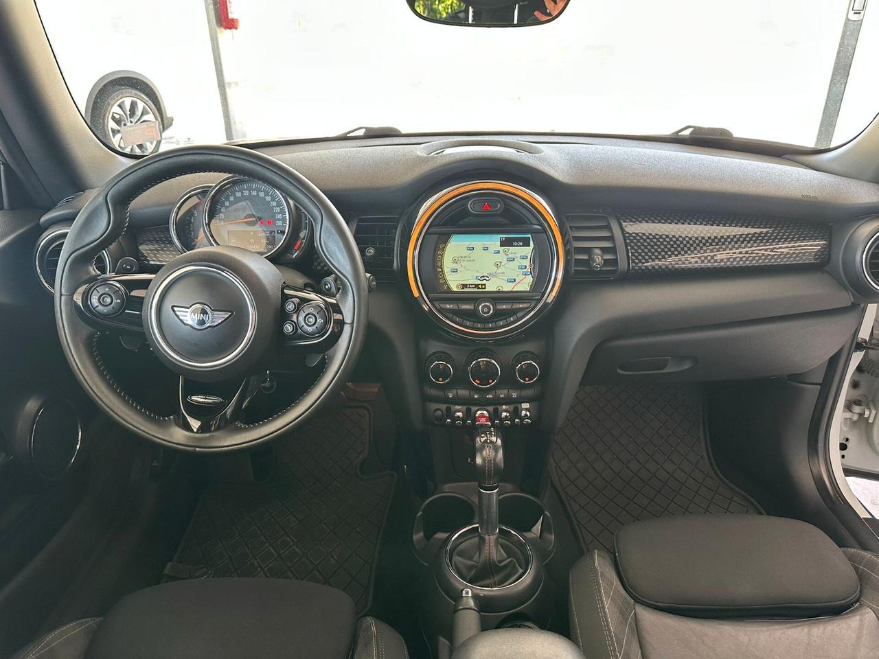 MINI COOPER SD AUTOMATICA 170CV 09/2017
